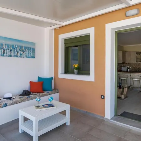 Villa Arktos Sunset Miniá