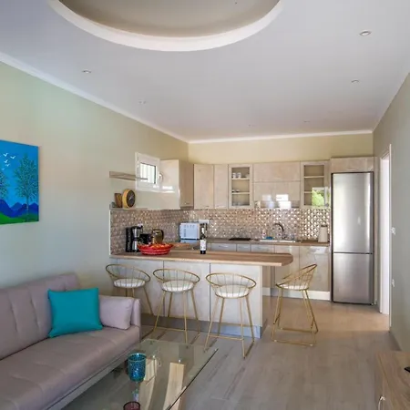 Arktos Sunset Villa